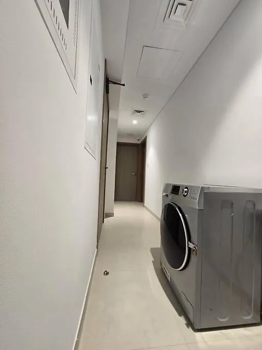 Oshare Modern Living Dubai Apartment
